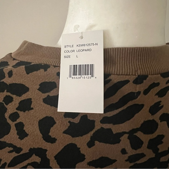 Socialite NWT Cropped Sweatshirt Leopard - Picture 4 of 6